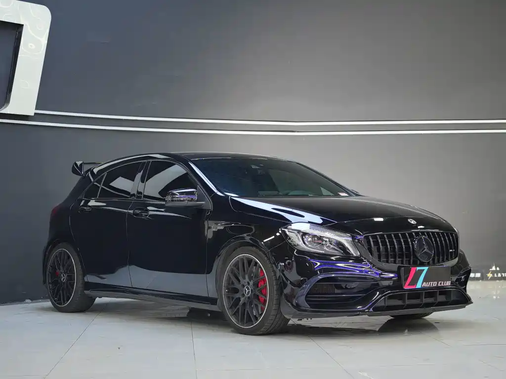 Mercedes-Benz A-Class AMG 2017 — фото 3