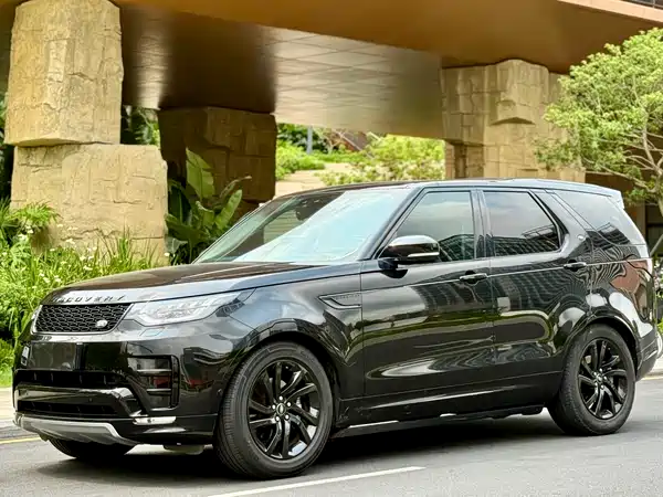 Land Rover Discovery 2020