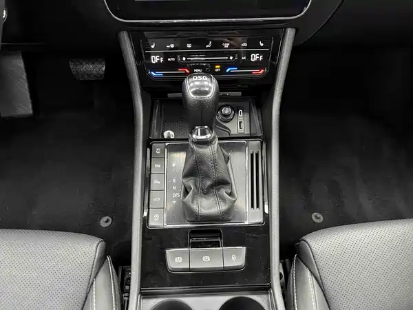 Skoda Superb 2024