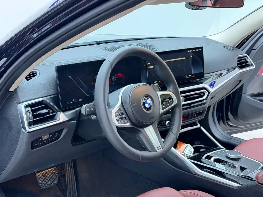 BMW 3 Series 2023