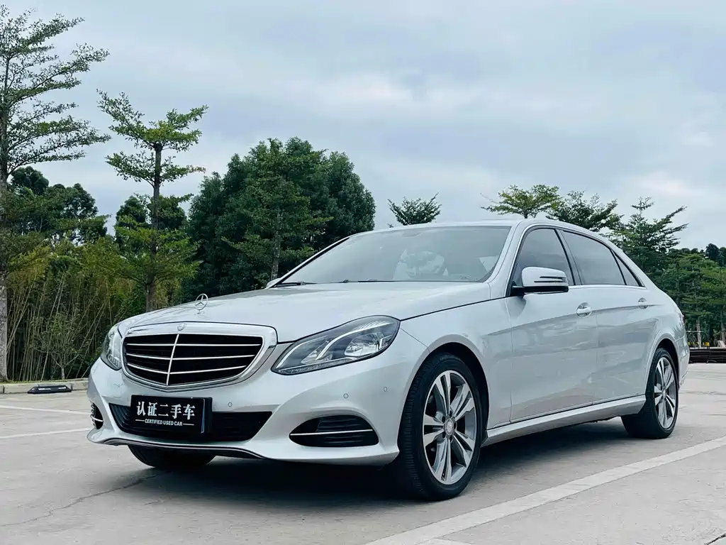 Mercedes-Benz E-Class 2015