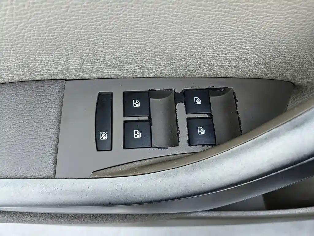 Buick Excelle GT 2015 — фото 9