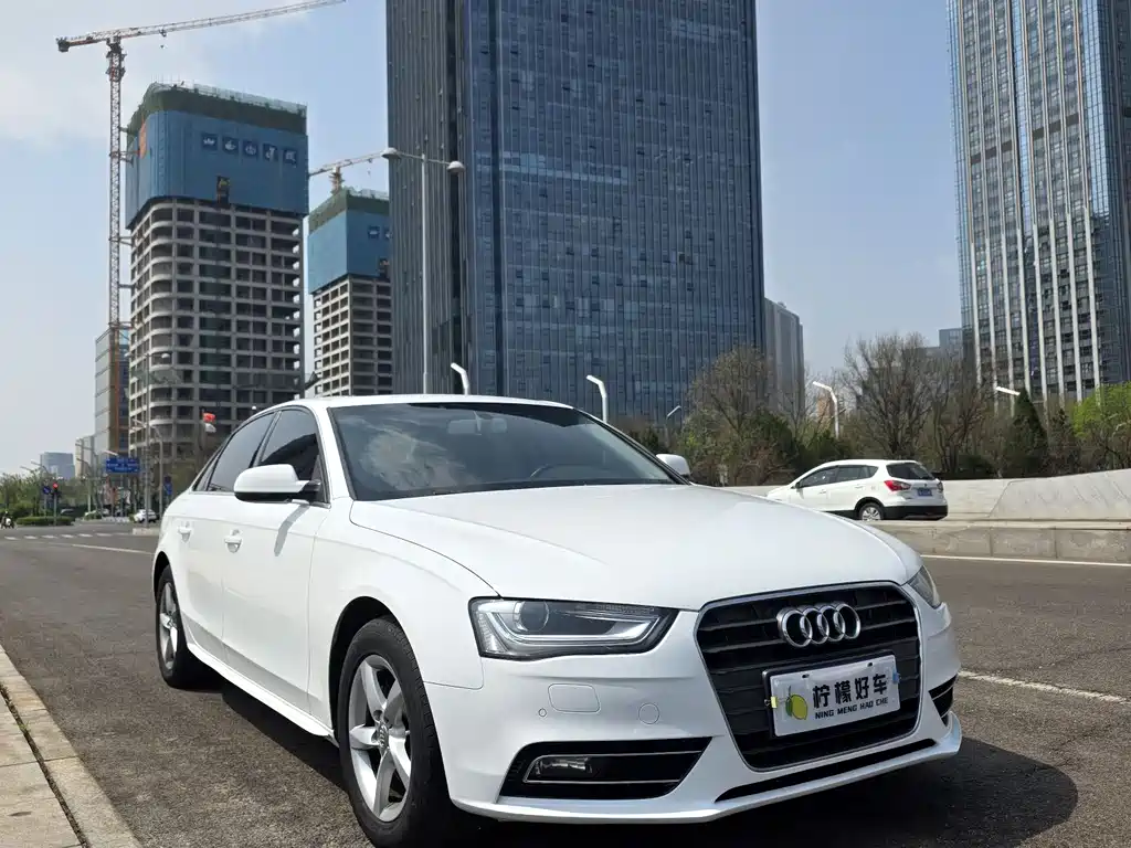 Audi A4L 2014 — фото 2
