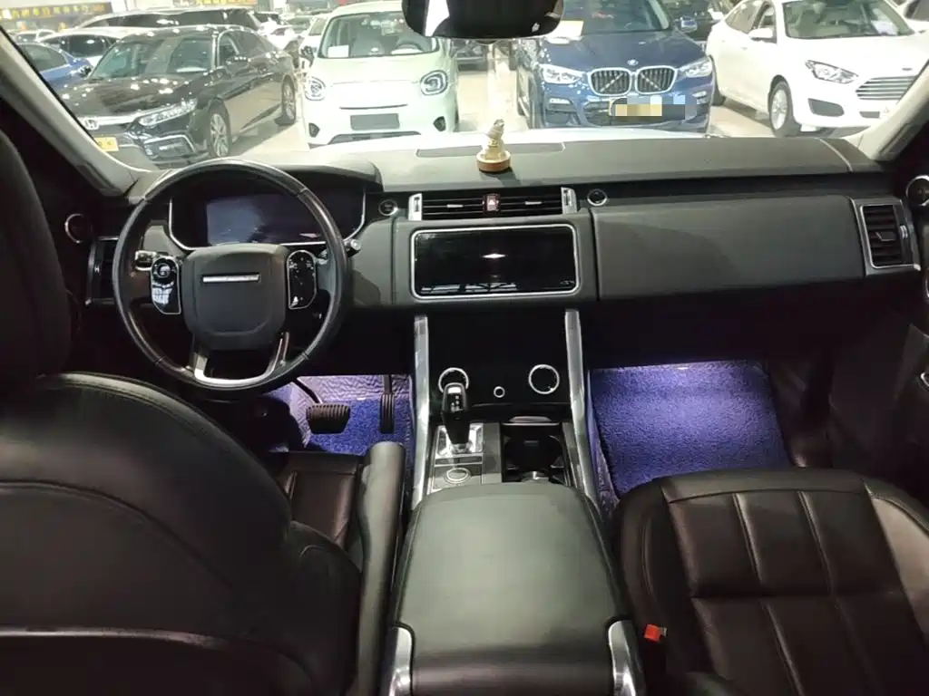 Land Rover Sport 2020 — фото 10