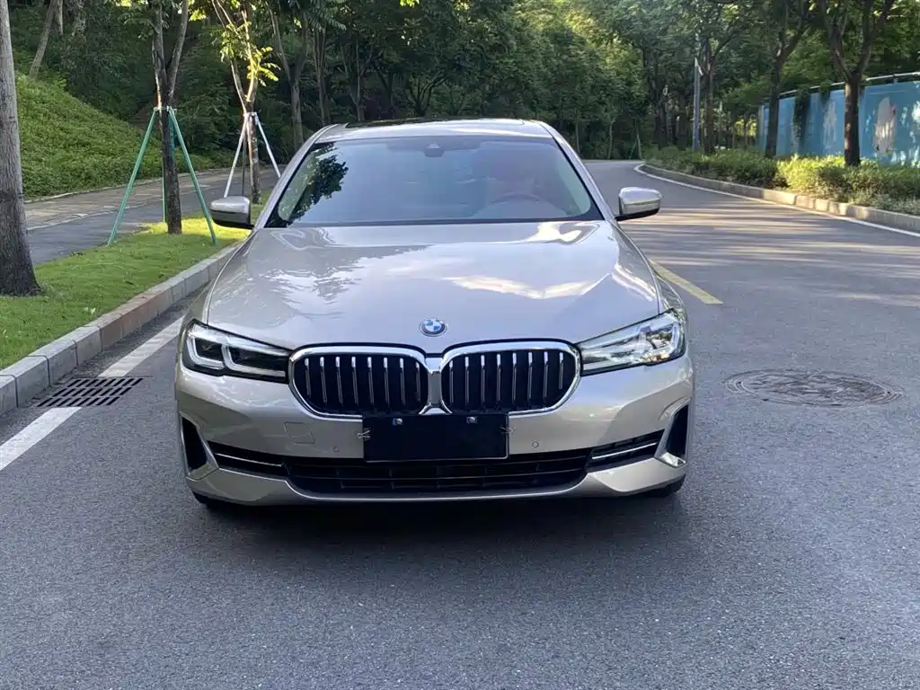 BMW 5 Series 2023