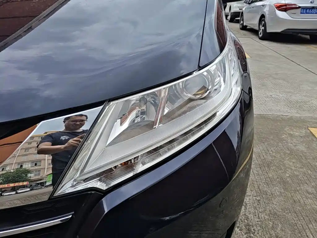 Honda Odyssey 2016 — фото 24