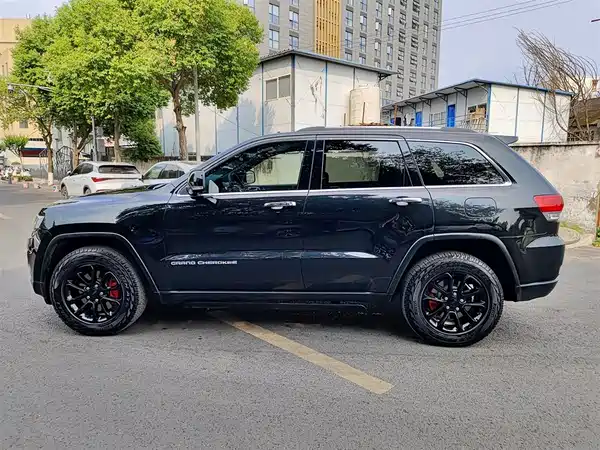 Jeep Grand Cherokee 2015