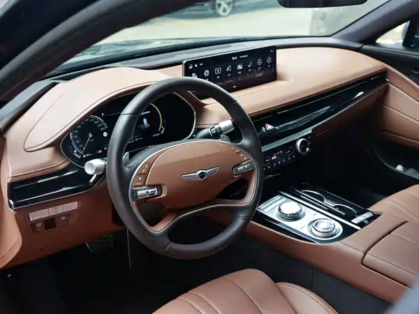 Genesis G80 2024