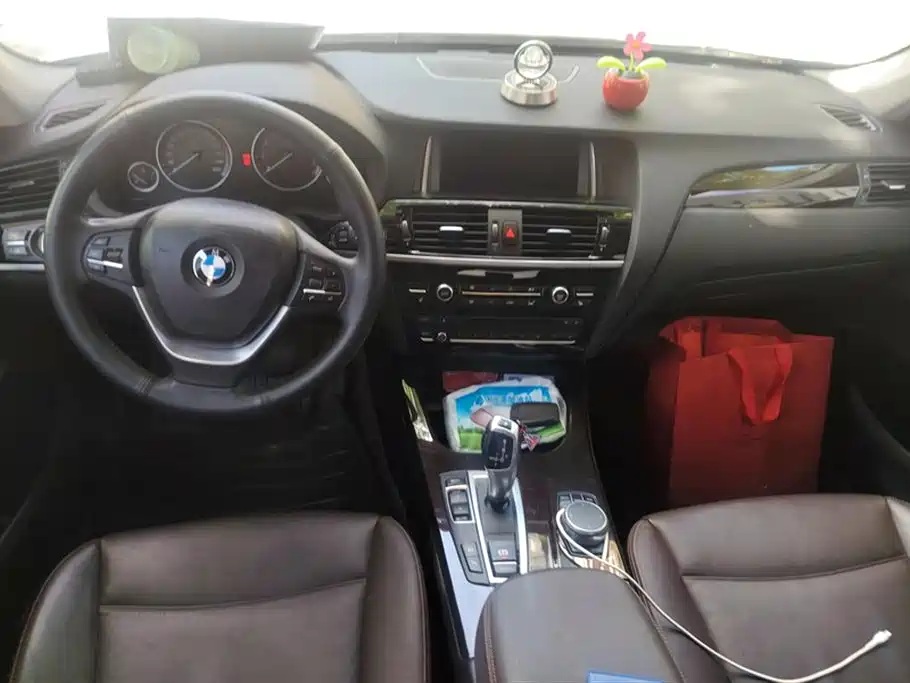 BMW X3 2016 — фото 12