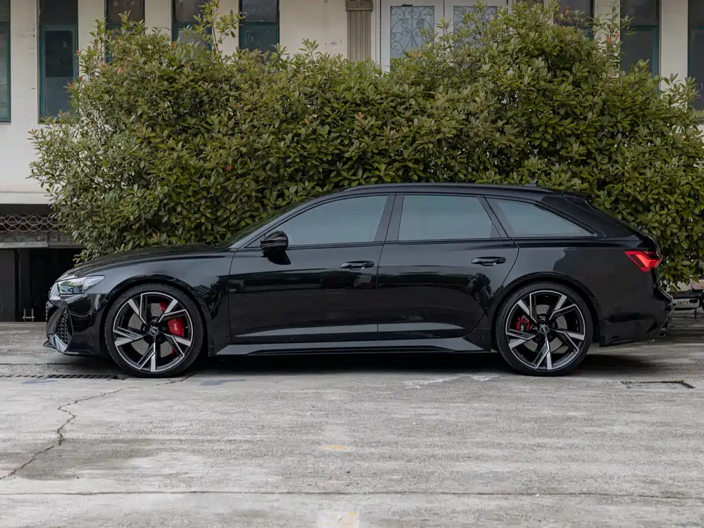 Audi RS 6 2024 — фото 7