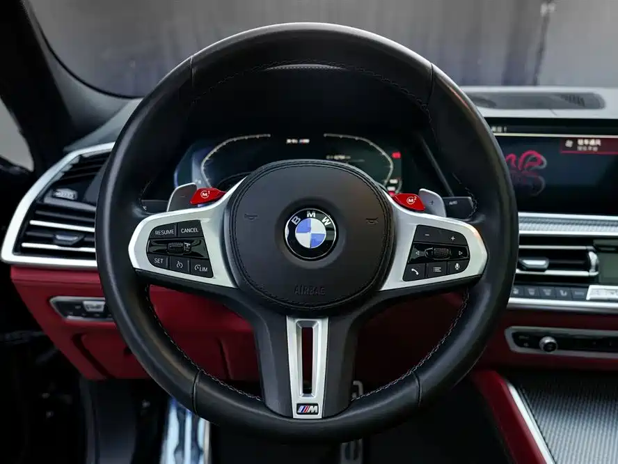 BMW X6 M 2020 — фото 14