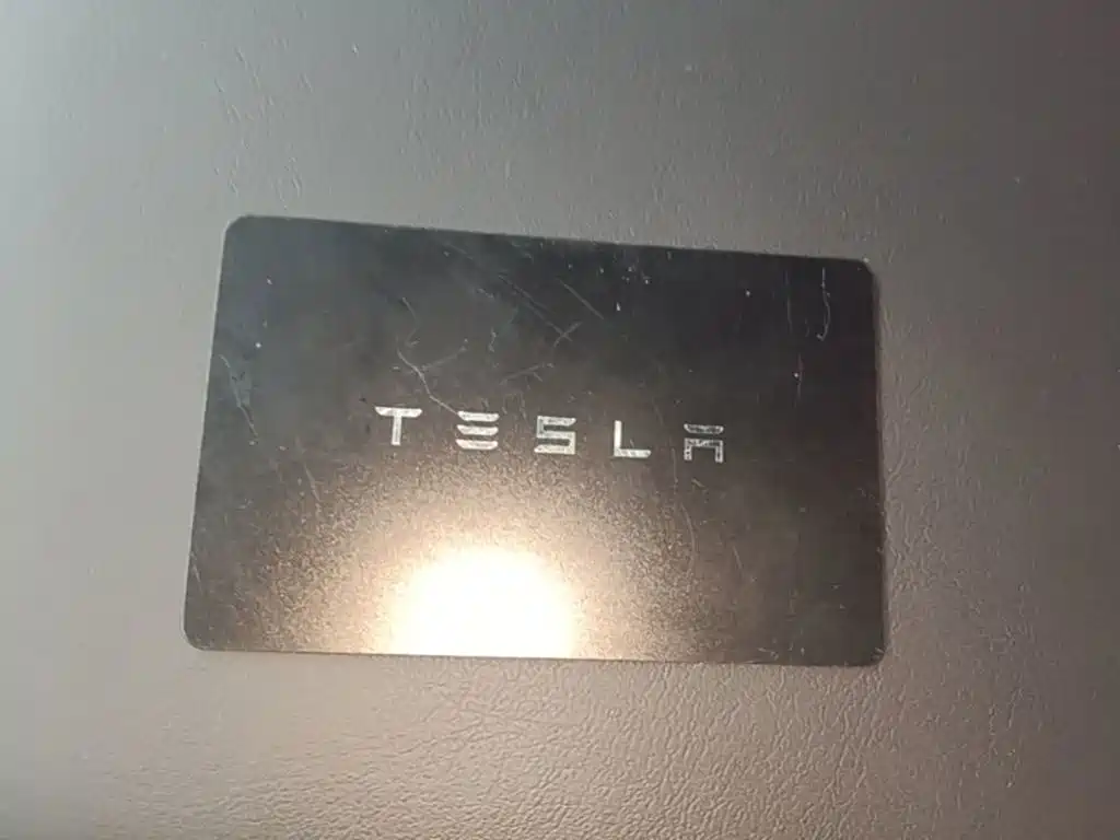 Tesla Model Y 2021 — фото 9