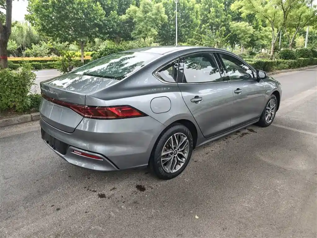 BYD Qin PLUS 2021 — фото 9