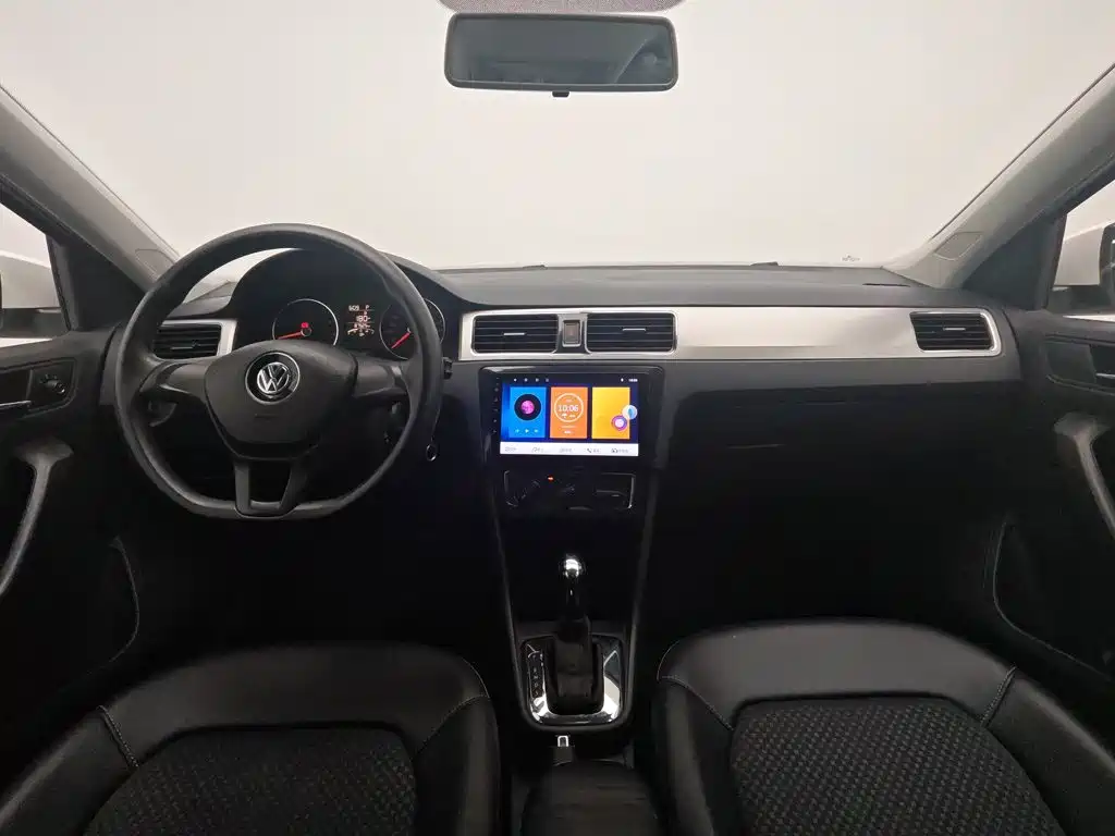 Volkswagen Santana 2016