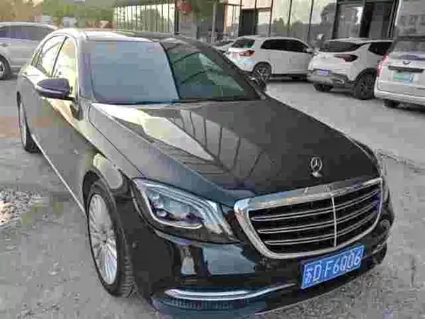 Mercedes-Benz S-Class 2020