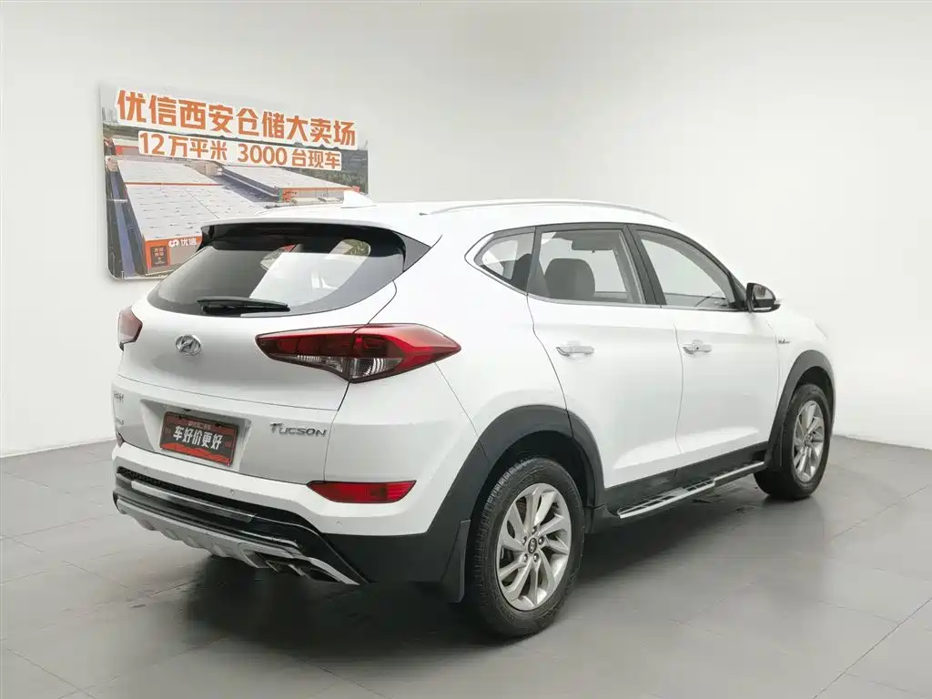 Hyundai Tucson 2016 — фото 2