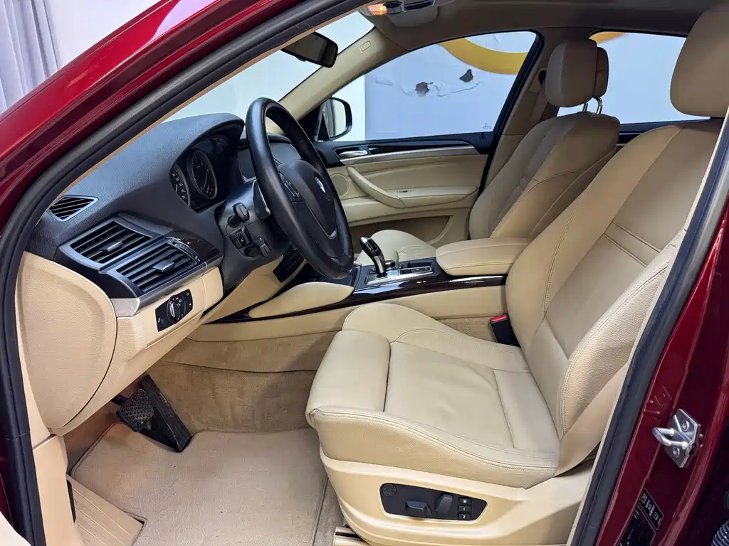 BMW X6 2011 — фото 13