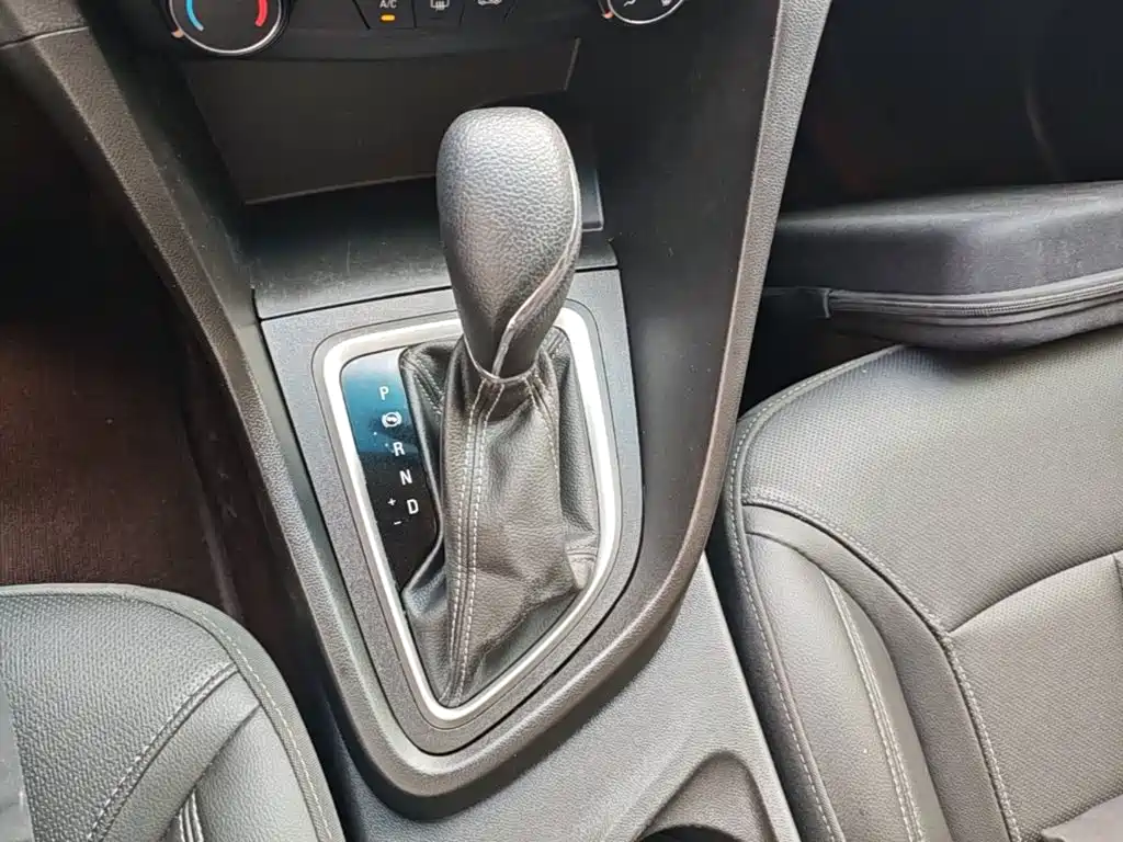 Buick Excelle GT 2020 — фото 14