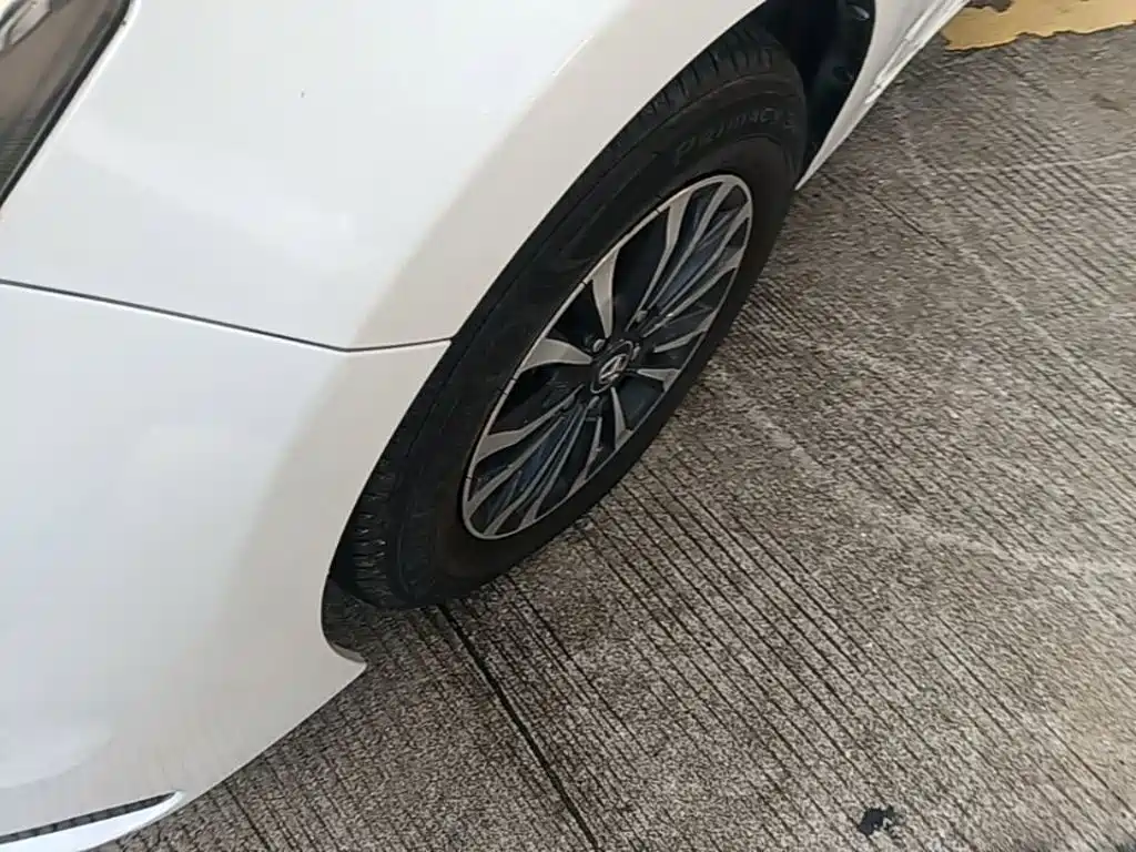 Toyota Corolla 2019 — фото 23
