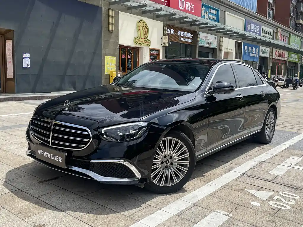 Mercedes-Benz E-Class 2021