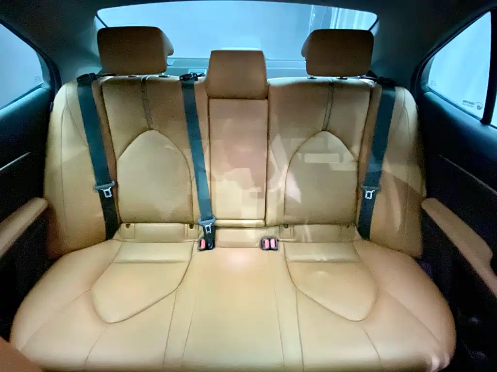 Toyota Camry 2021 — фото 15