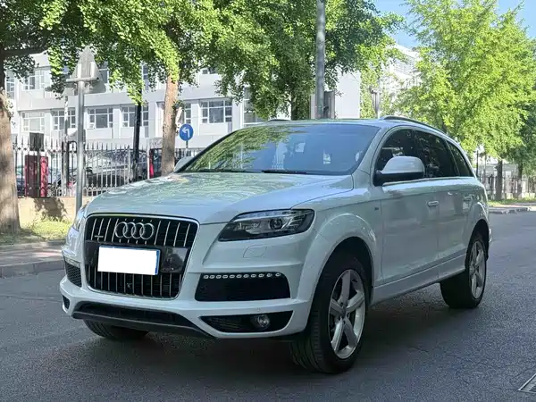 Audi Q7 2014