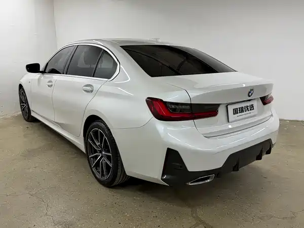BMW 3 Series 2023