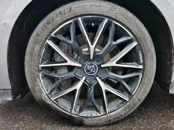 BYD Han 2023