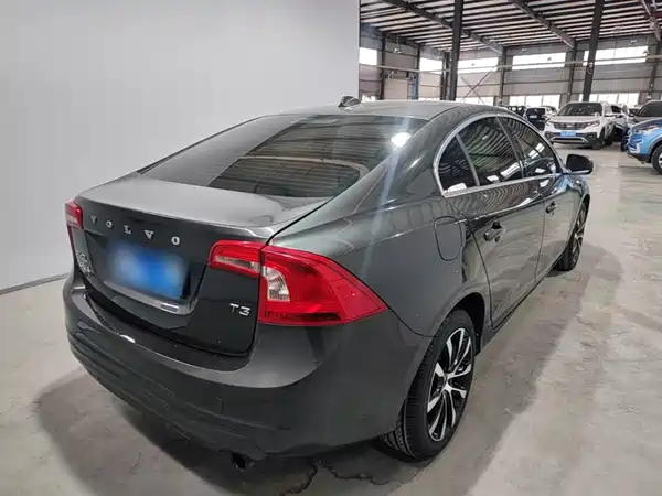 Volvo S60 2018