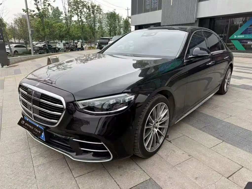 Mercedes-Benz S-Class 2023 — фото 1