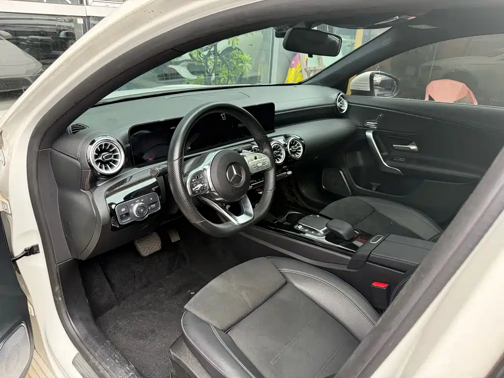 Mercedes-Benz A-Class 2022