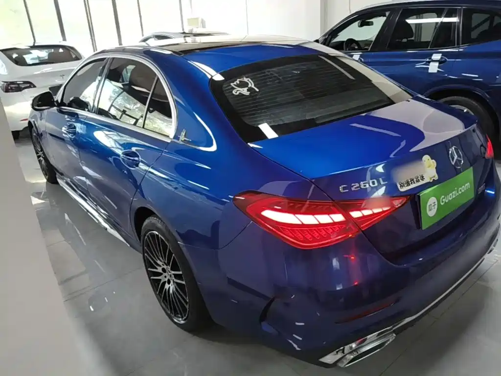 Mercedes-Benz C-Class 2022