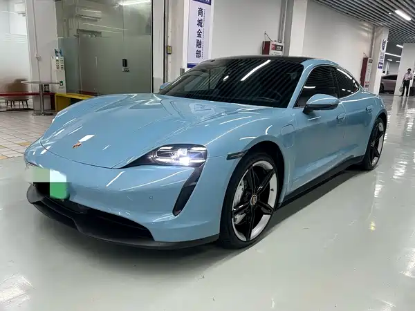 Porsche Taycan 2021