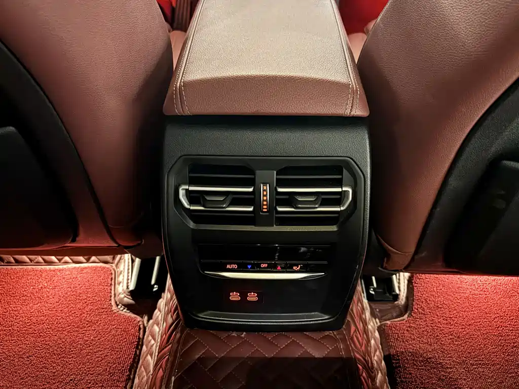 BMW 3 Series 2021 — фото 15