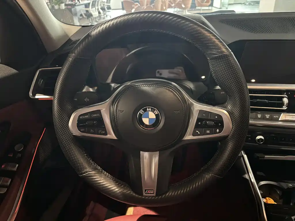 BMW 3 Series 2021 — фото 12