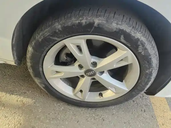 Audi A4L 2017