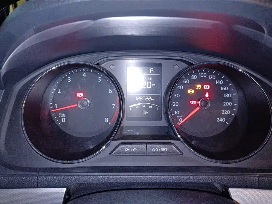 Volkswagen Gran Lavida 2015 — фото 14