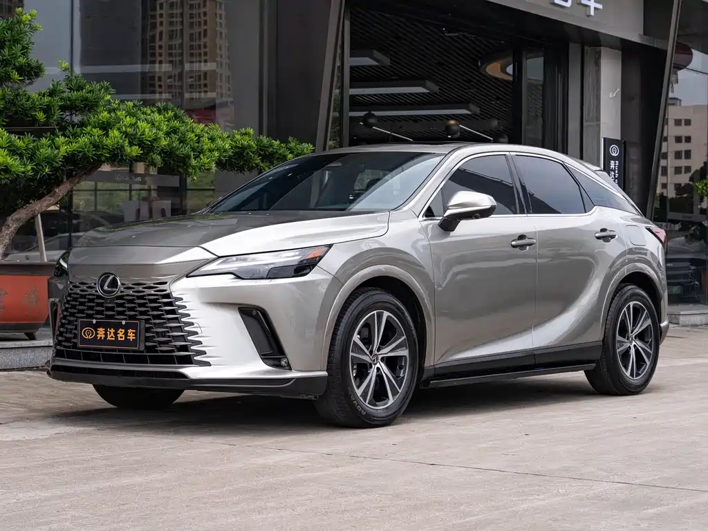 Lexus RX 2025 — фото 1