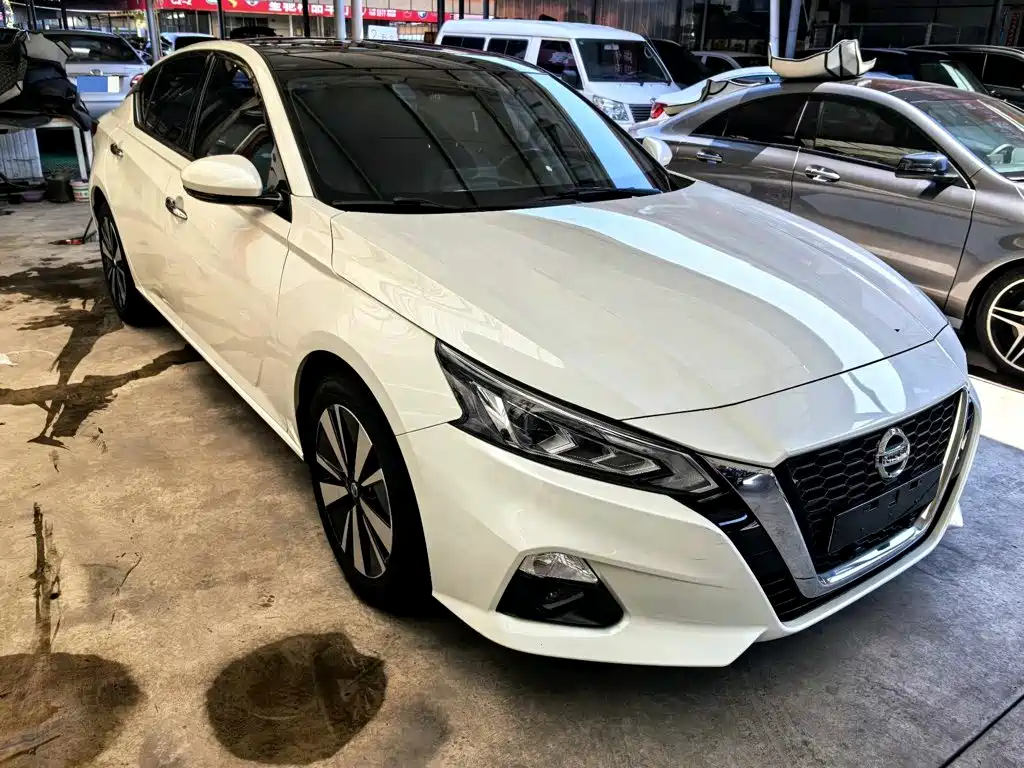 Nissan Teana 2021