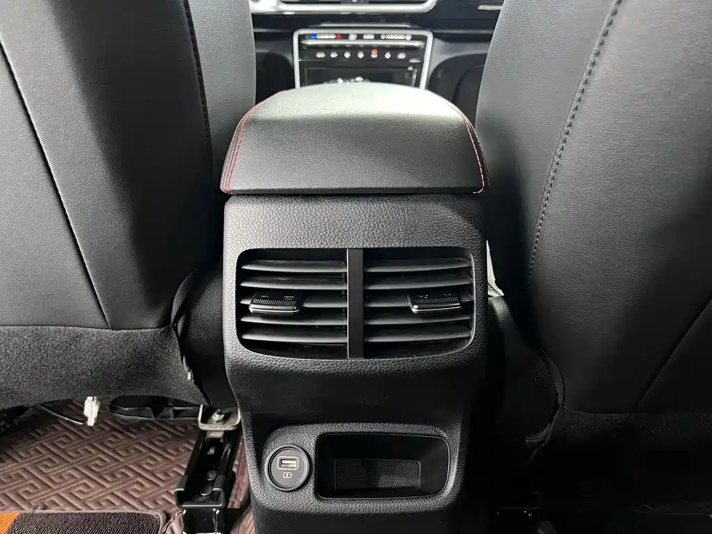 Kia KX3 2023 — фото 14