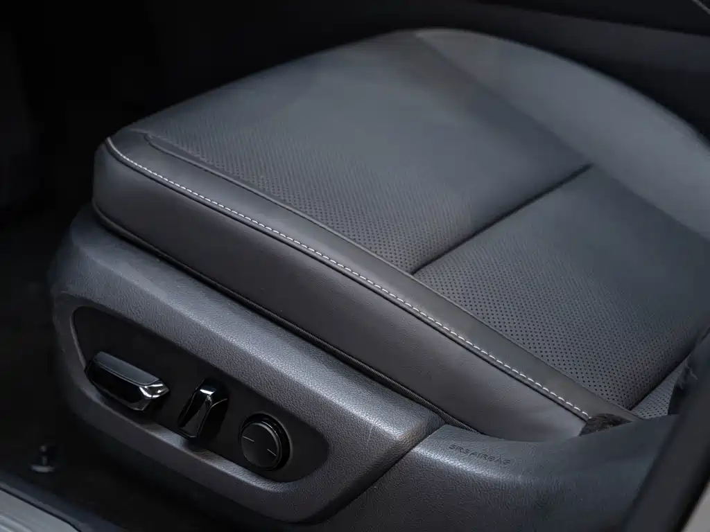 Lexus RX 2025 — фото 18
