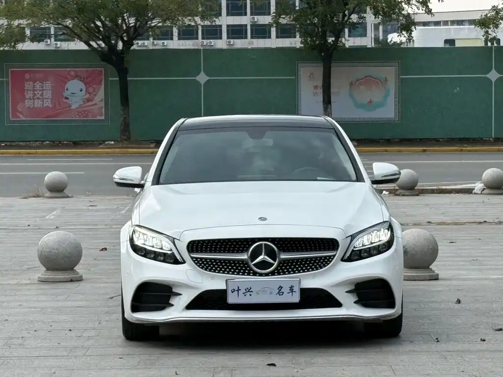 Mercedes-Benz C-Class 2018 — фото 2