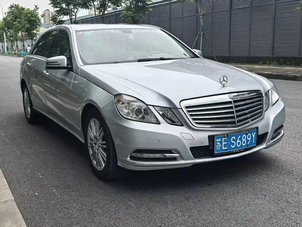 Mercedes-Benz E-Class 2013