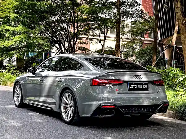 Audi RS 5 2024