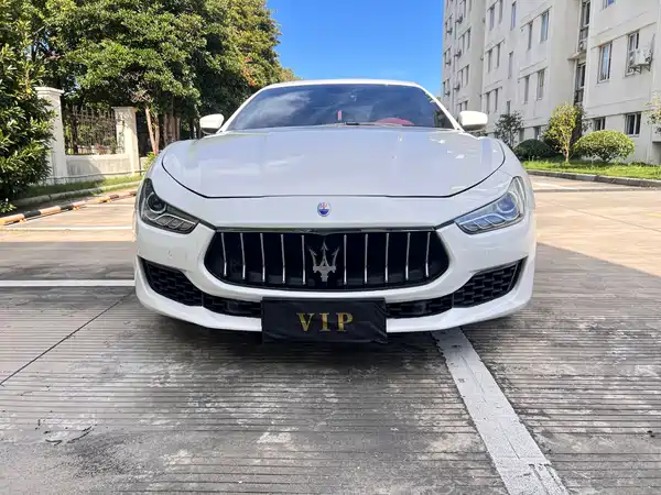Maserati Ghibli 2022
