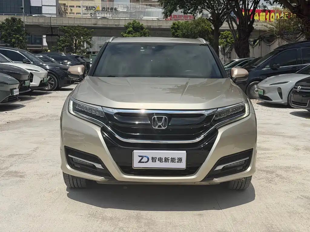 Honda UR-V 2017 — фото 2