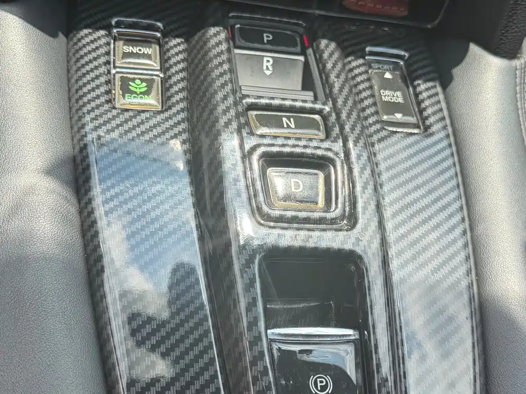 Honda UR-V 2017 — фото 8