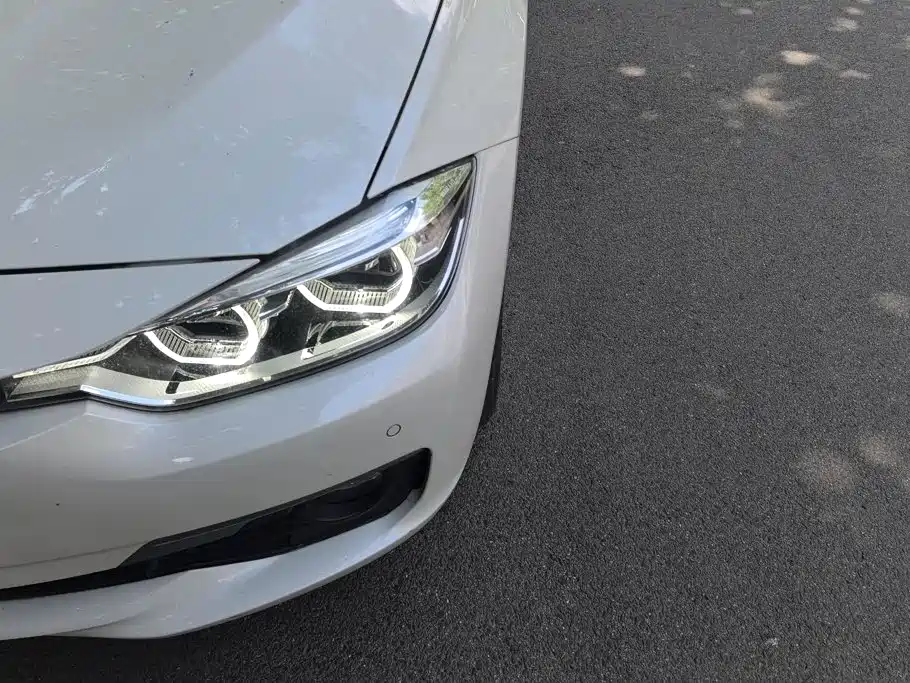 BMW 3 Series 2018