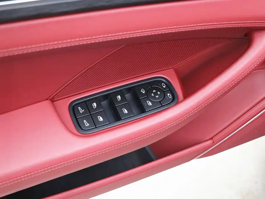 Porsche Panamera 2023 — фото 11