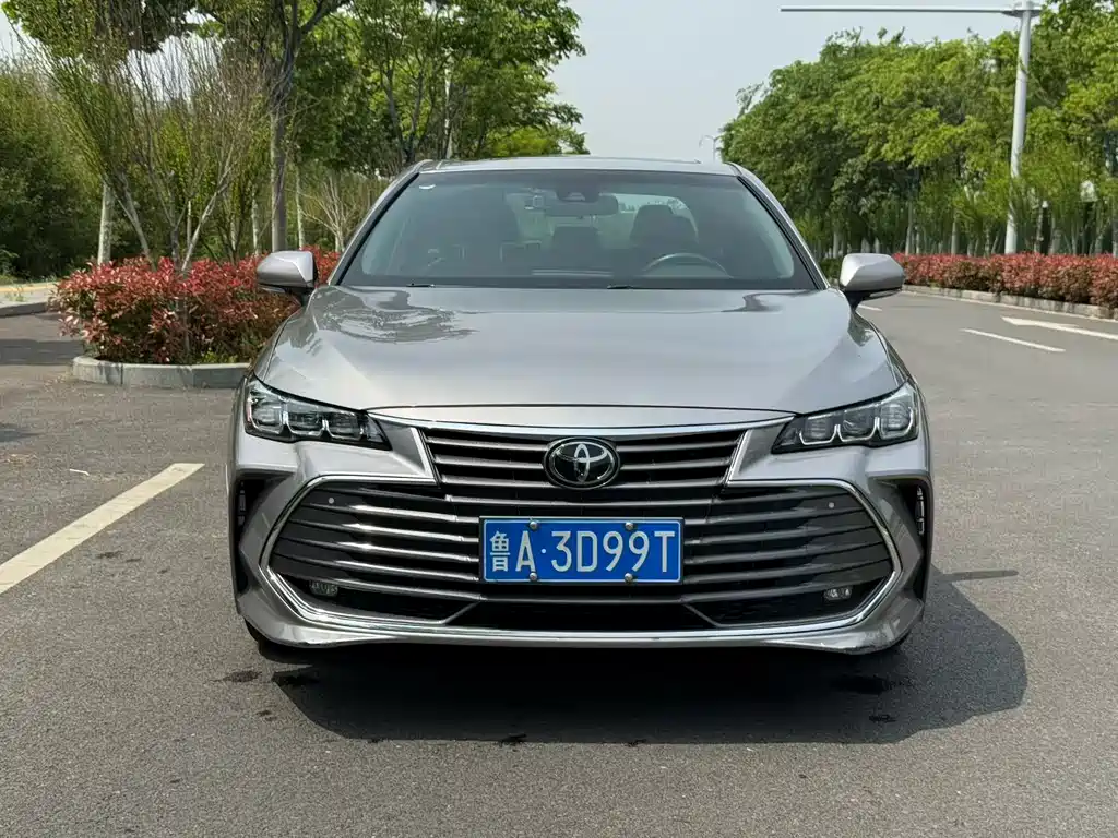 Toyota Avalon 2020 — фото 2